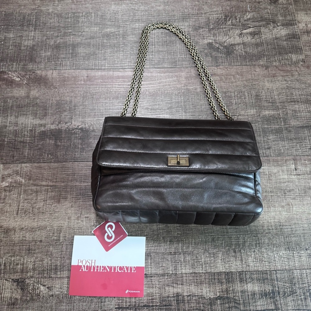 Chanel Vintage Shoulder Bag 💼 - Picture 12 of 16